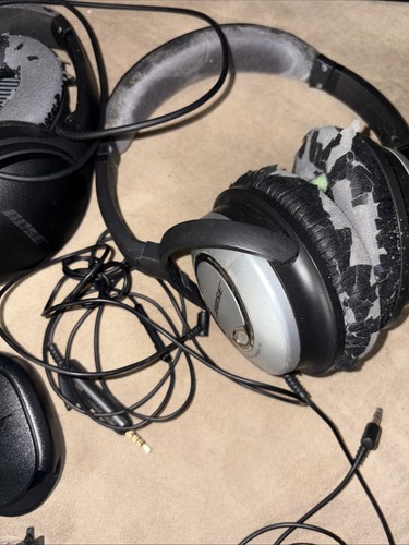Pair headphones bose - of,