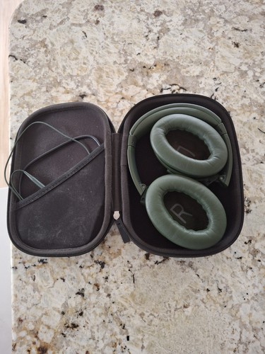 Bose quietcomfort headphones - bose,