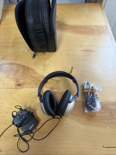 Bose quietcomfort headphones - bose,