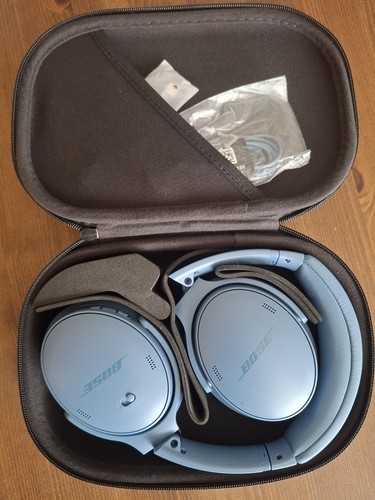 Bose quietcomfort headphones - quietcomfort,